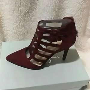 Jessica Simpson heels